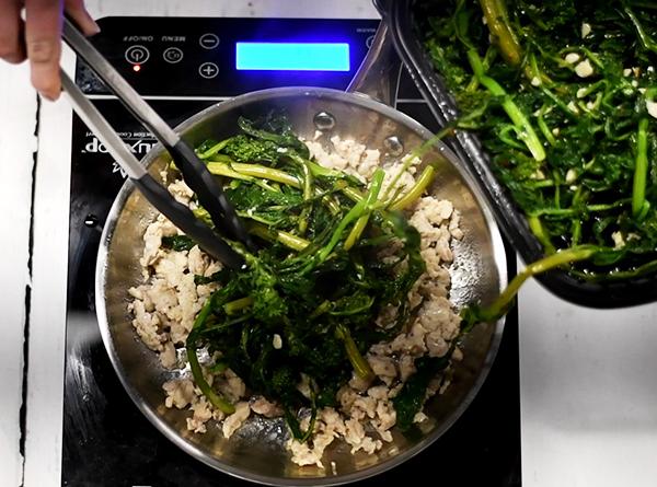 Chicken Sausage & Broccoli Rabe Pasta - Family Meals Month  - Step 3